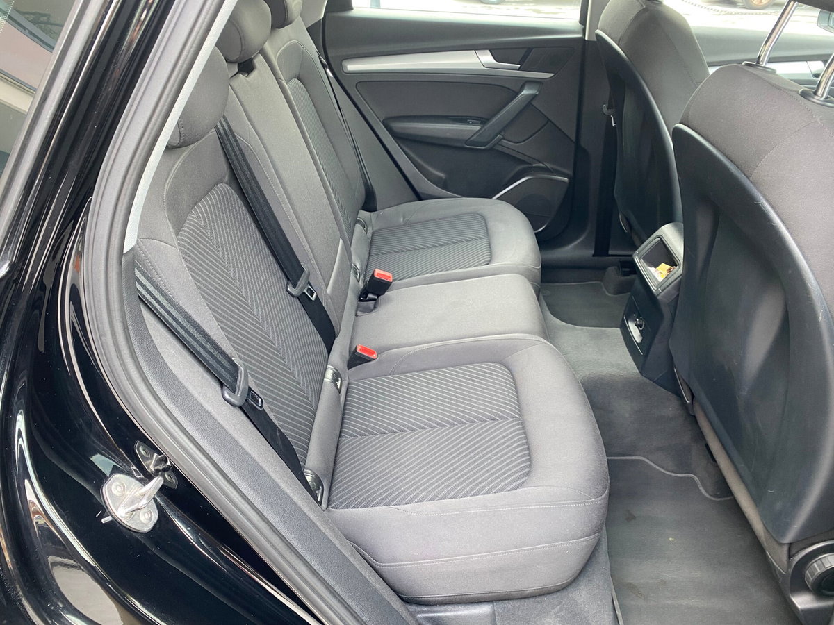 Audi Q5 2.0 TDI 190 CV quattro S tronic Business Sport (11)