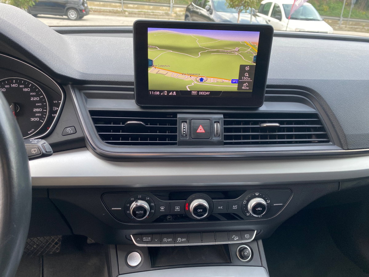 Audi Q5 2.0 TDI 190 CV quattro S tronic Business Sport (15)
