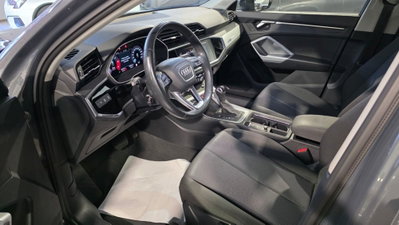 Audi Q3 Sportback 35 TDI quattro S tronic Business Plus (10)