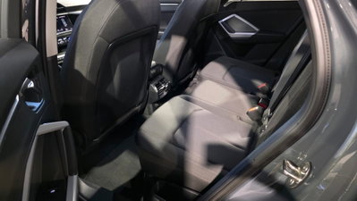 Audi Q3 Sportback 35 TDI quattro S tronic Business Plus (19)