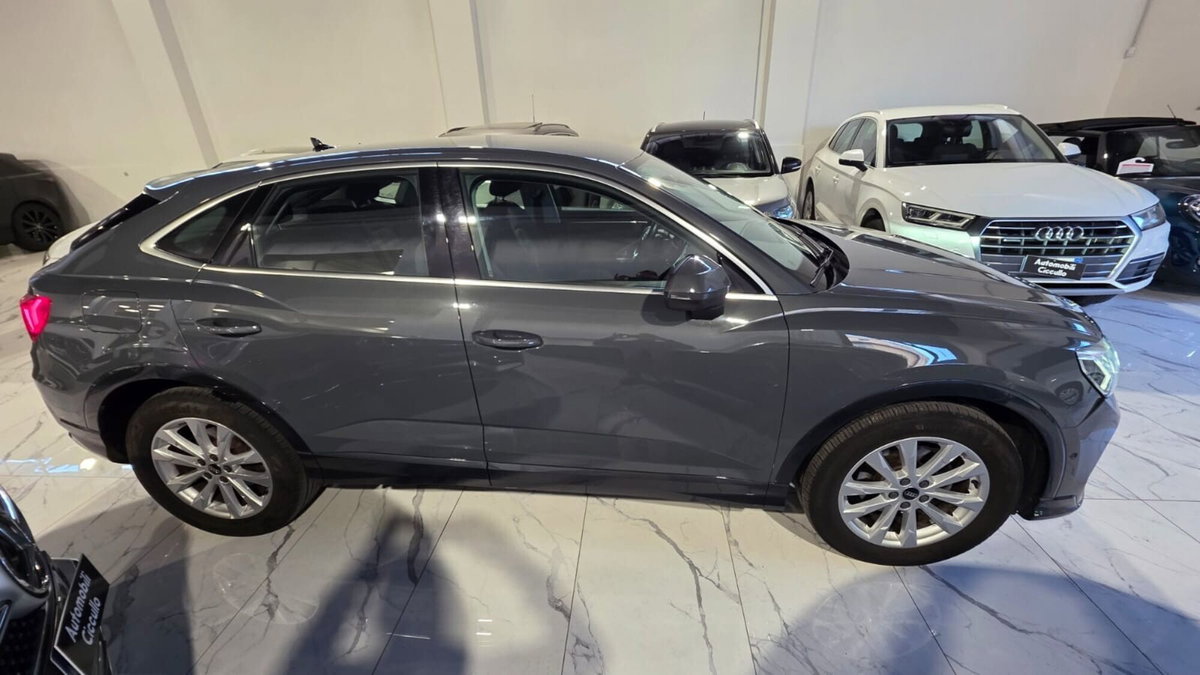 Audi Q3 Sportback 35 TDI quattro S tronic Business Plus (7)