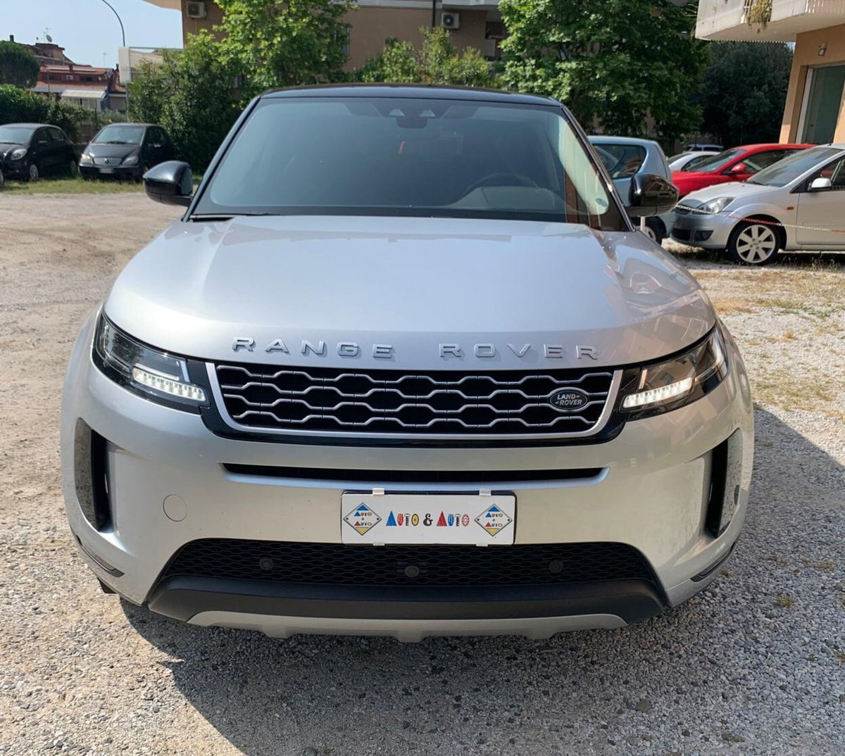 Land Rover Range Rover Evoque 2.0D I4-L.Flw 150 CV R-Dynamic S (2)