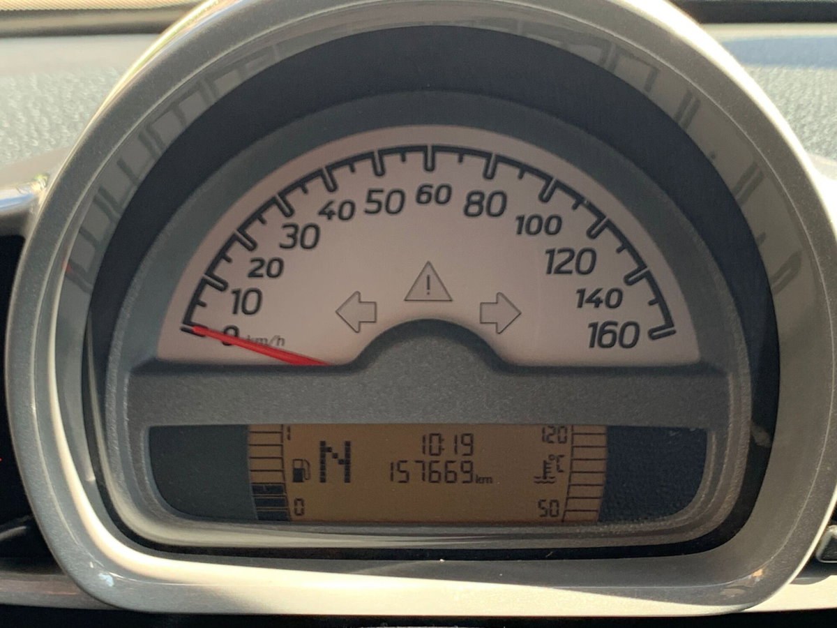 smart Fortwo 800 33 kW coupé passion cdi (12)