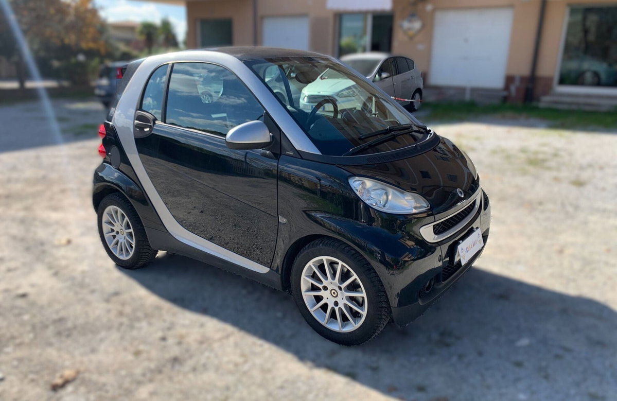 smart Fortwo 800 33 kW coupé passion cdi (4)