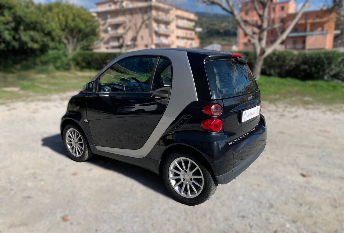 smart Fortwo 800 33 kW coupé passion cdi (7)