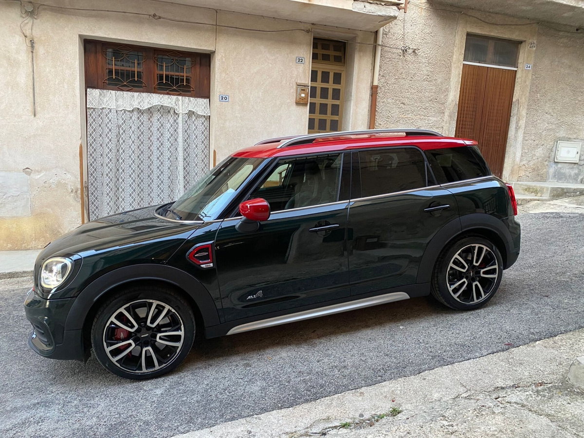 MINI Mini Countryman 2.0 John Cooper Works 'JCW' Countryman ALL4 (4)