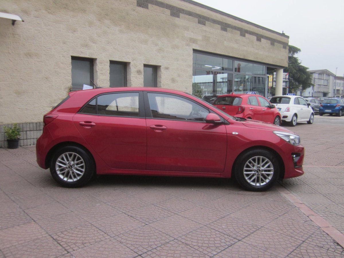 Kia Rio 1.2 DPi 82 CV EcoGPL Style (4)