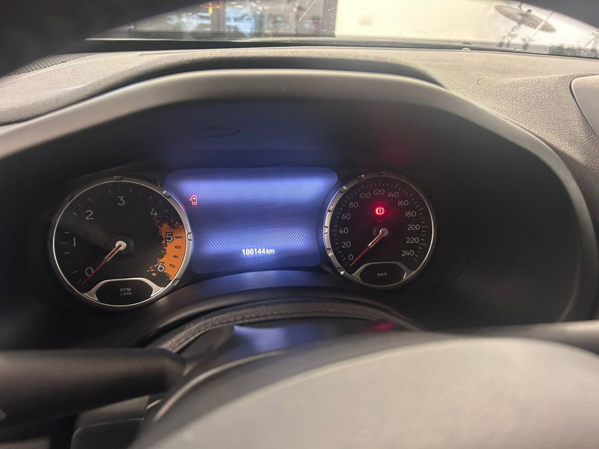 Jeep Renegade 2.0 Mjt 140CV 4WD Active Drive Limited (10)