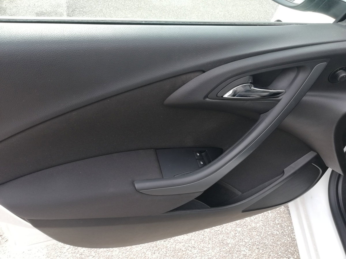 Opel Astra Station Wagon 1.6 CDTI EcoFLES&S Sports Cosmo (7)