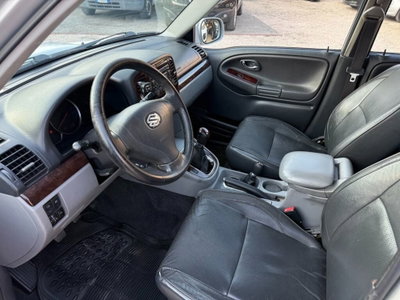 Suzuki Grand Vitara turbodiesel 16V cat S.W. Freestyle L (13)