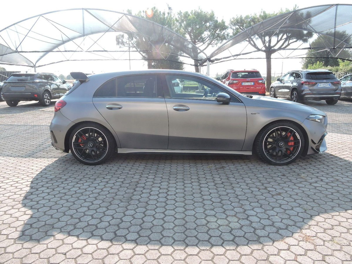 Mercedes-Benz Classe A 45S AMG 4Matic+ (4)