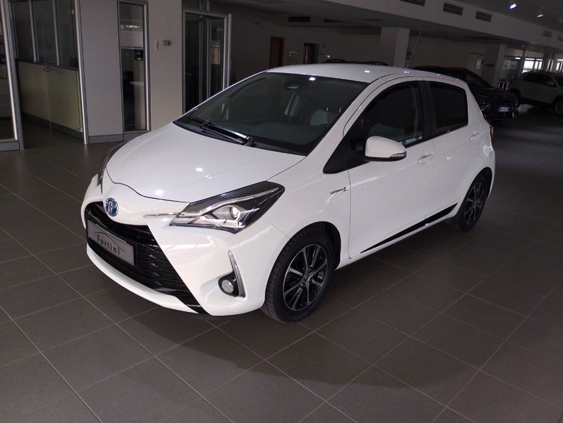Toyota Yaris 1.5 Hybrid 5 porte Premiere