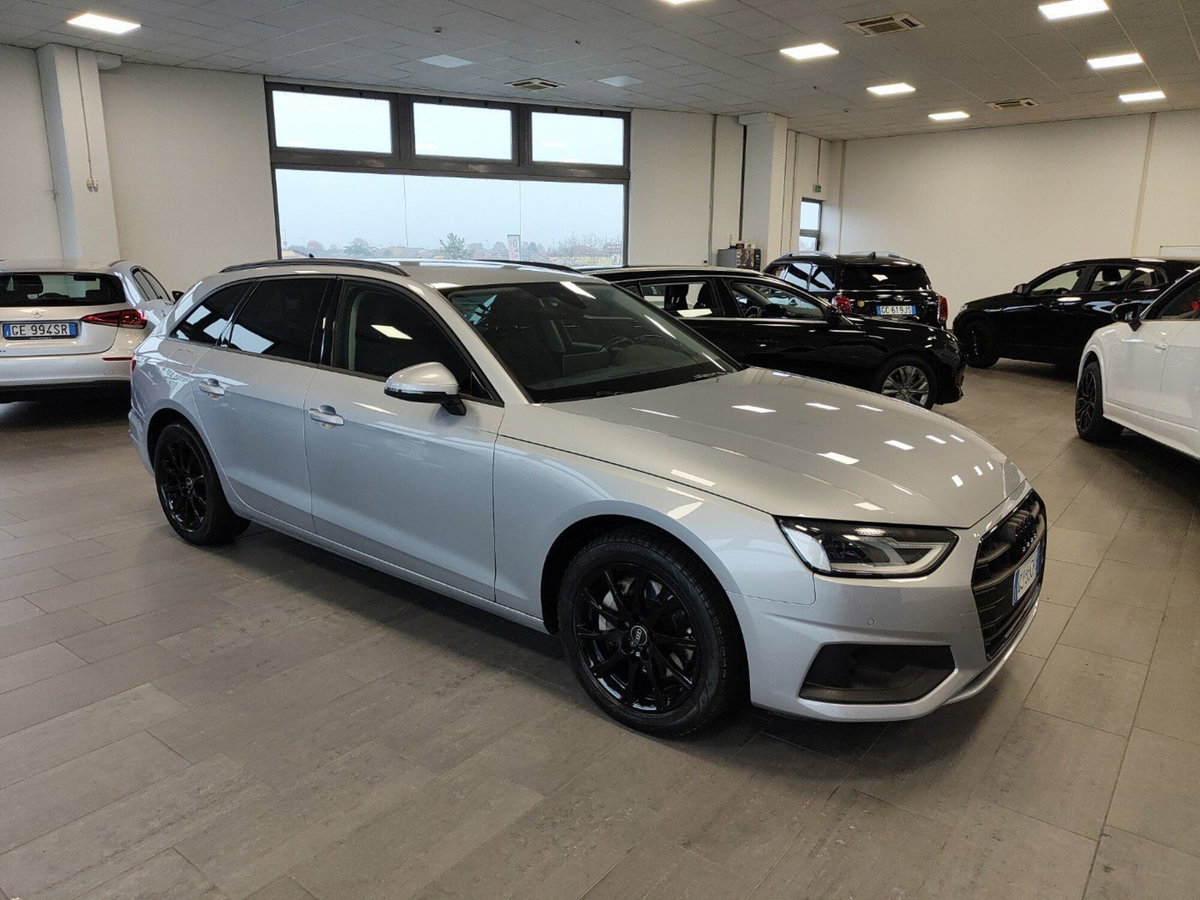 Audi A4 Avant 40 TDI S tronic Business (2)