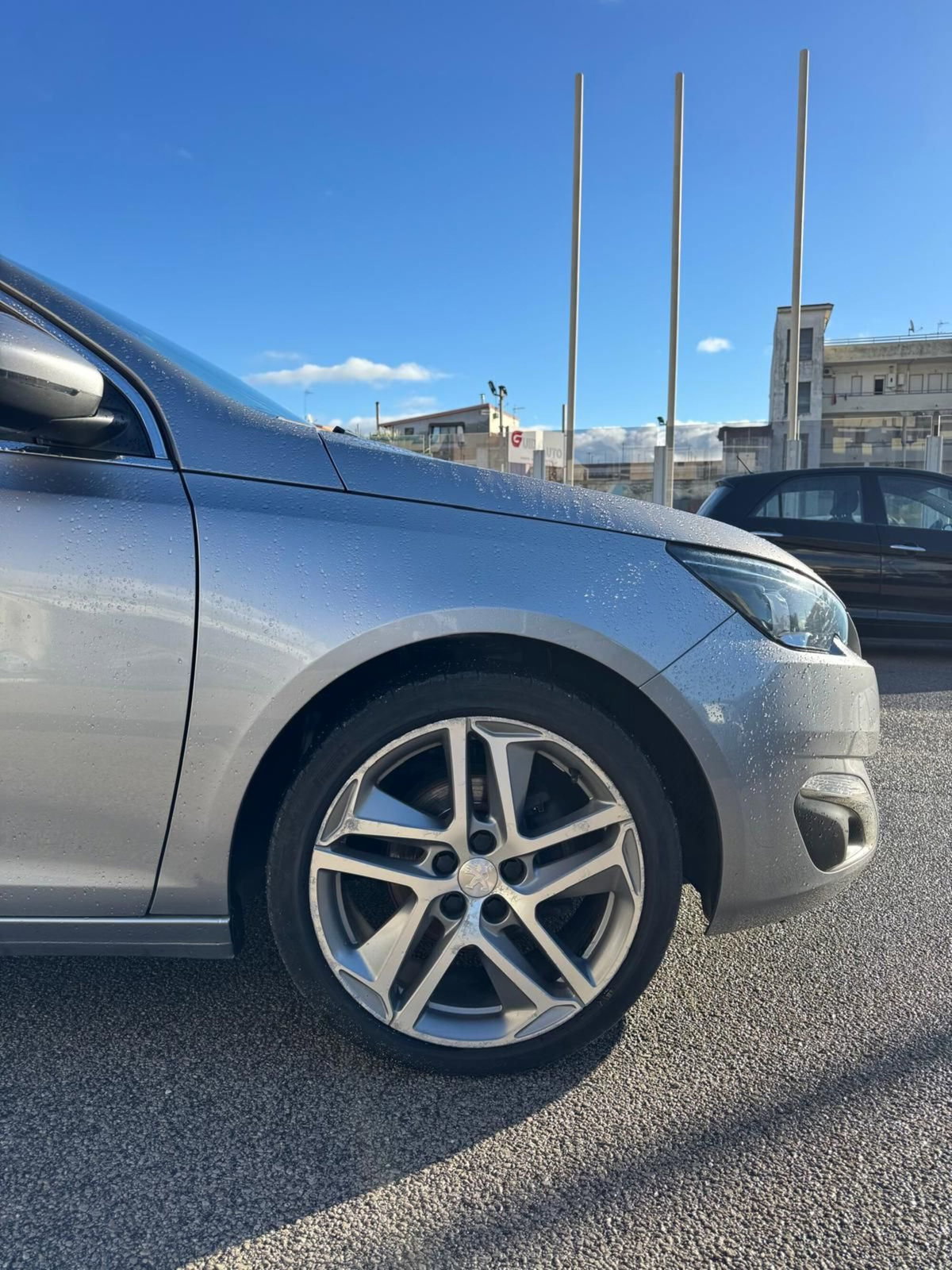 Peugeot 308 SW BlueHDi 120 S&S Allure (18)
