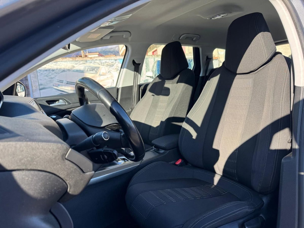 Peugeot 308 SW BlueHDi 120 S&S Allure (6)
