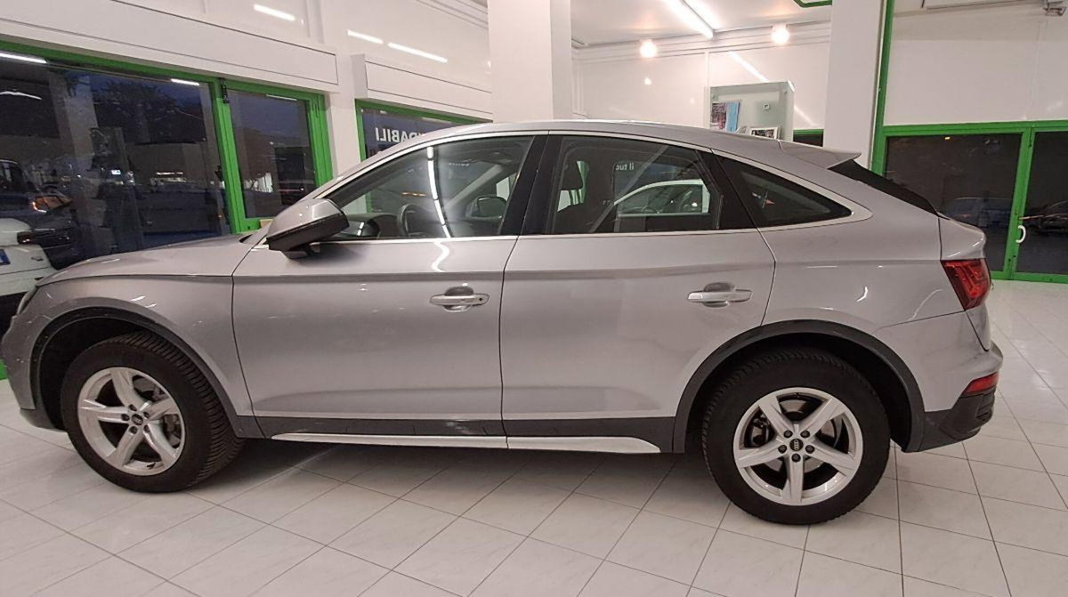 Audi Q5 Sportback Sportback 40 2.0 tdi mhev 12V quattro s-tronic