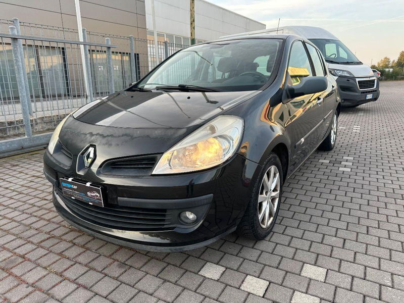 Renault Clio 1.4 16V 5 porte Luxe