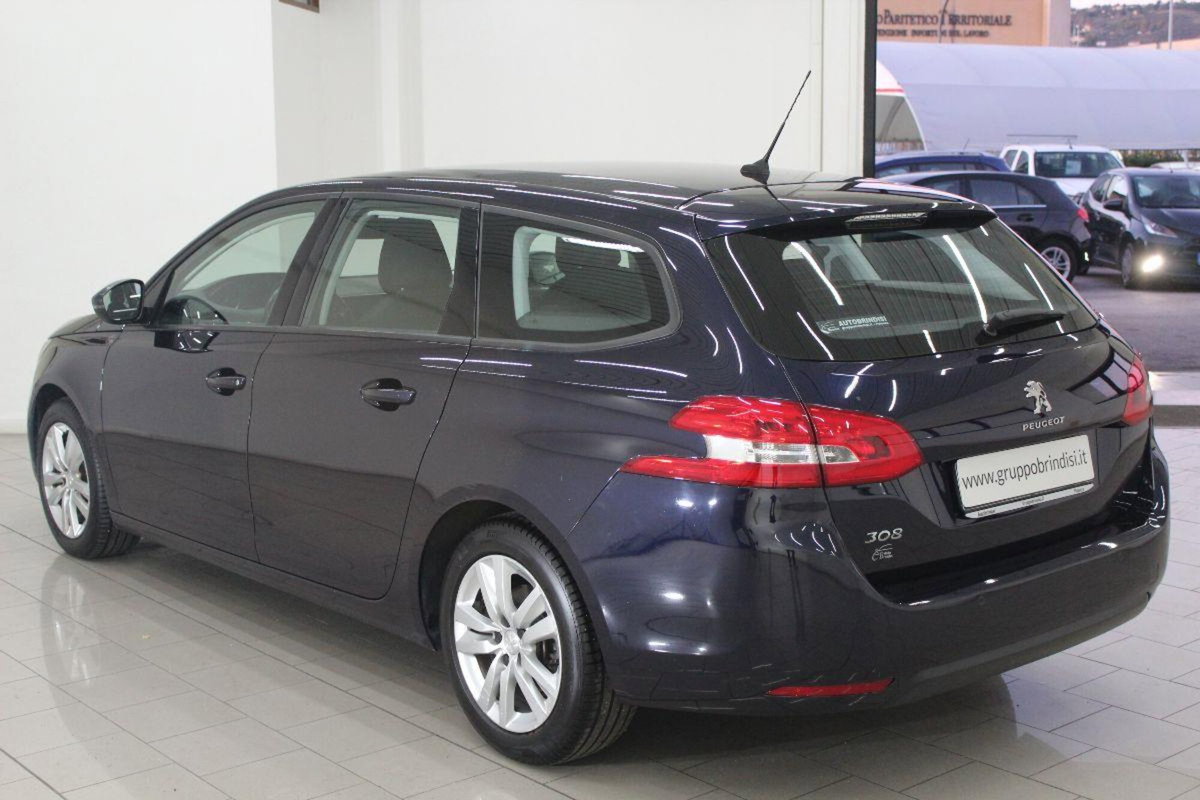 Peugeot 308 SW BlueHDi 130 S&S EAT6 Business (6)