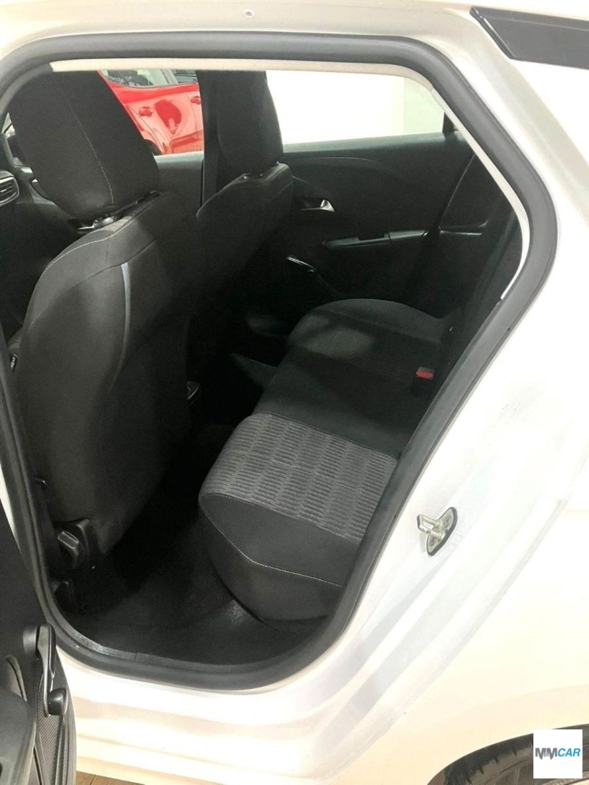 Opel Corsa 1.2 Edition (14)