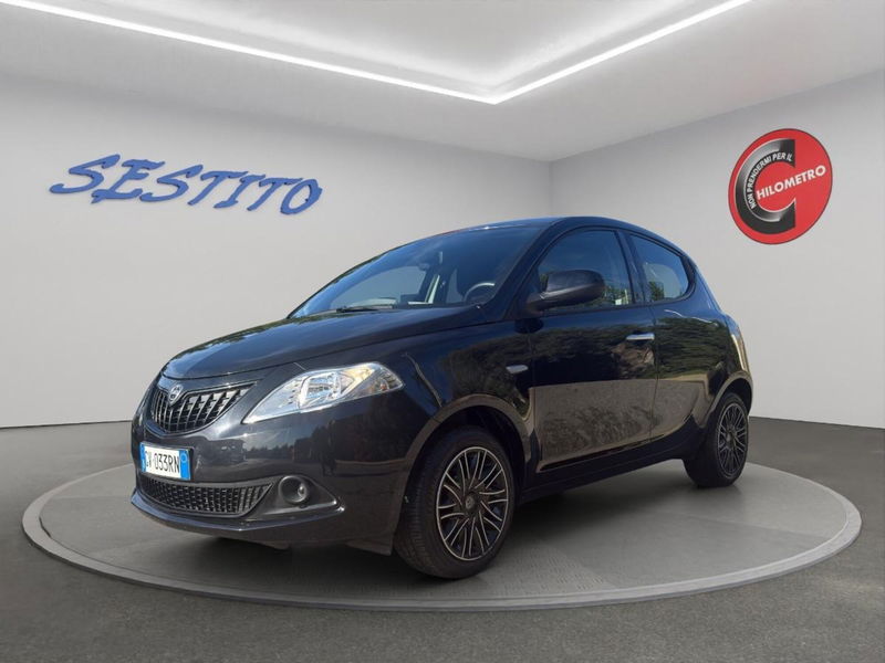 Lancia Ypsilon 1.0 FireFly 5 porte S&S Hybrid Ecochic Gold