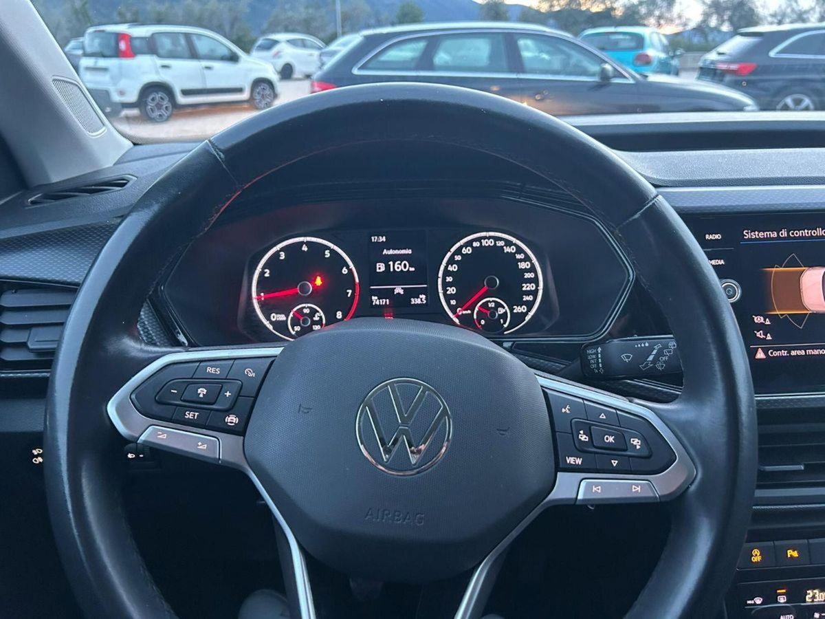 Volkswagen T-Cross 1.0 TSI Sport (18)