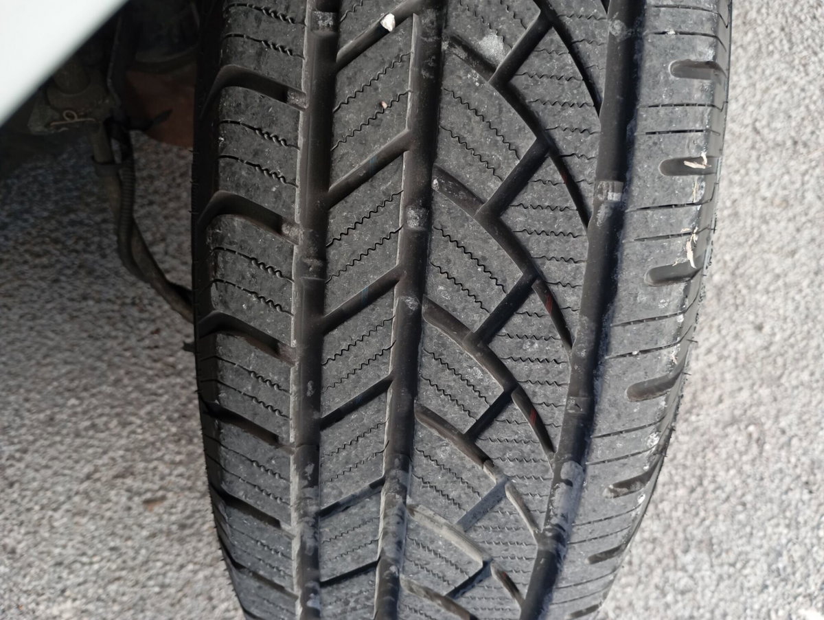 Peugeot Boxer Furgone 335 2.2 BlueHDi 140 S&S PM-TM Furgone Vetrato (13)