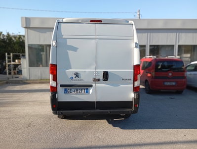 Peugeot Boxer Furgone 335 2.2 BlueHDi 140 S&S PM-TM Furgone Vetrato (6)