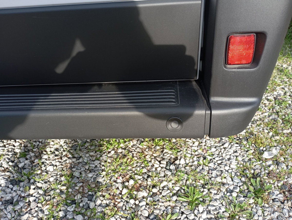 Peugeot Boxer Furgone 335 2.2 BlueHDi 140 S&S PM-TM Furgone Vetrato (8)