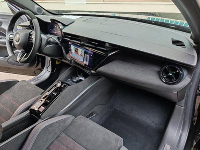 Alfa Romeo Junior elettrica Speciale 156cv (15)