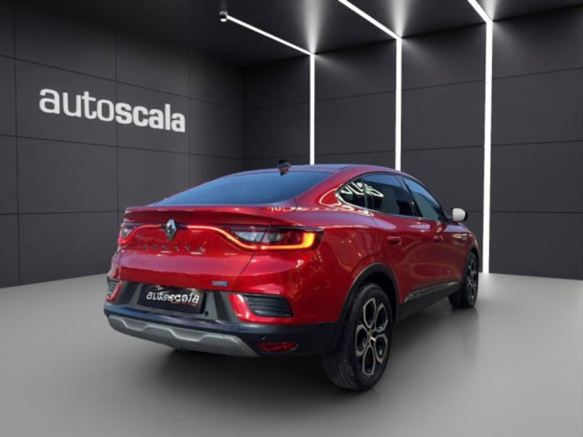 Renault Arkana E-Tech 145 CV Intens (5)