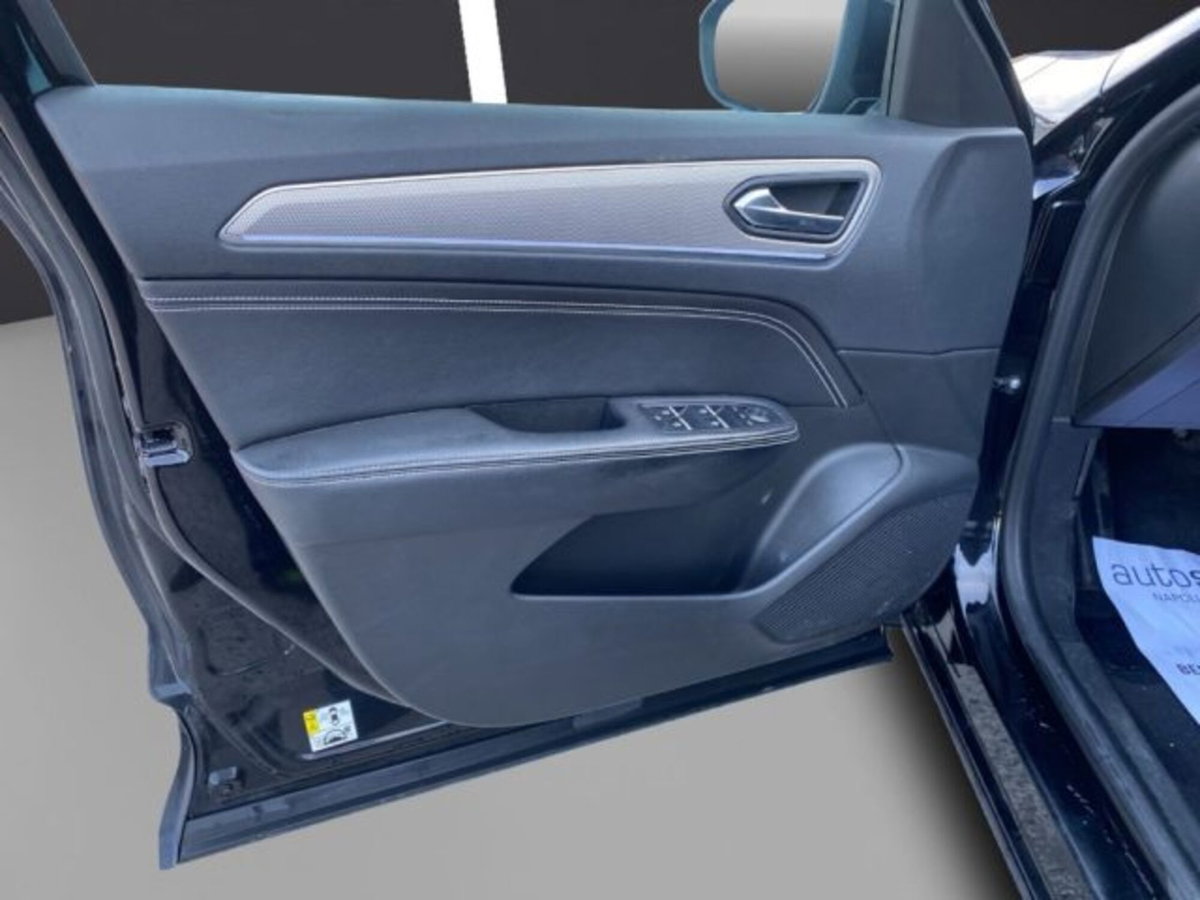 Renault Arkana E-Tech 145 CV Intens (11)