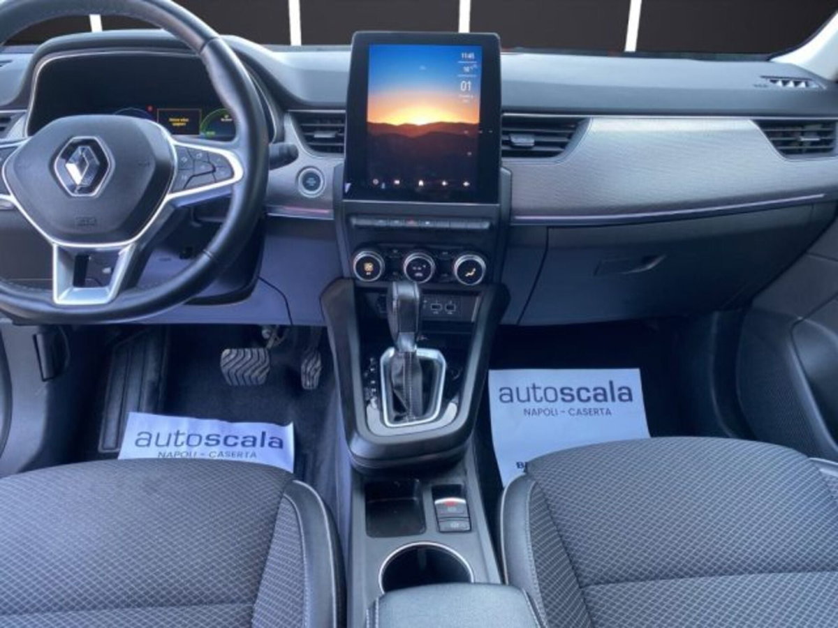 Renault Arkana E-Tech 145 CV Intens (14)