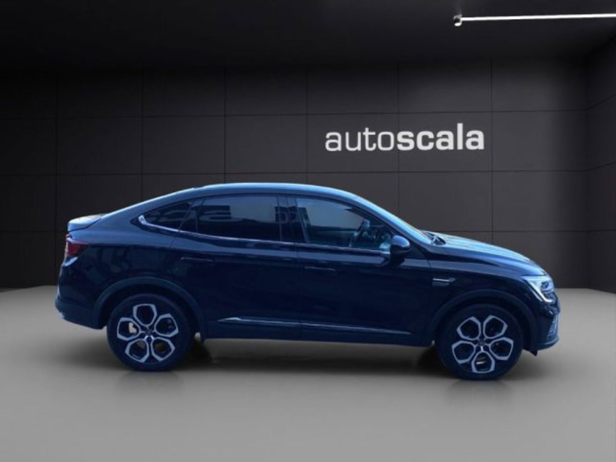 Renault Arkana E-Tech 145 CV Intens (6)