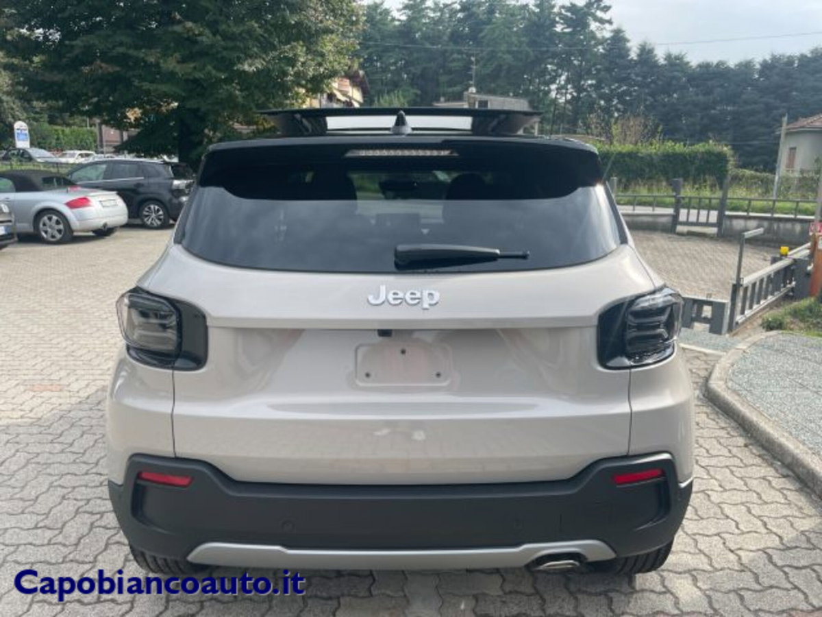 Jeep Avenger 1.2 turbo Summit fwd 100cv (10)