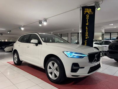 Volvo XC60 D4 AWD Momentum usata