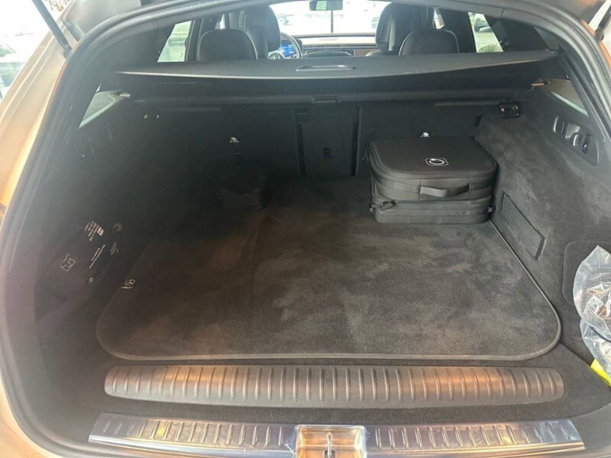 Mercedes-Benz Classe E Station Wagon 220 d AMG Line Premium Plus 4matic auto (12)