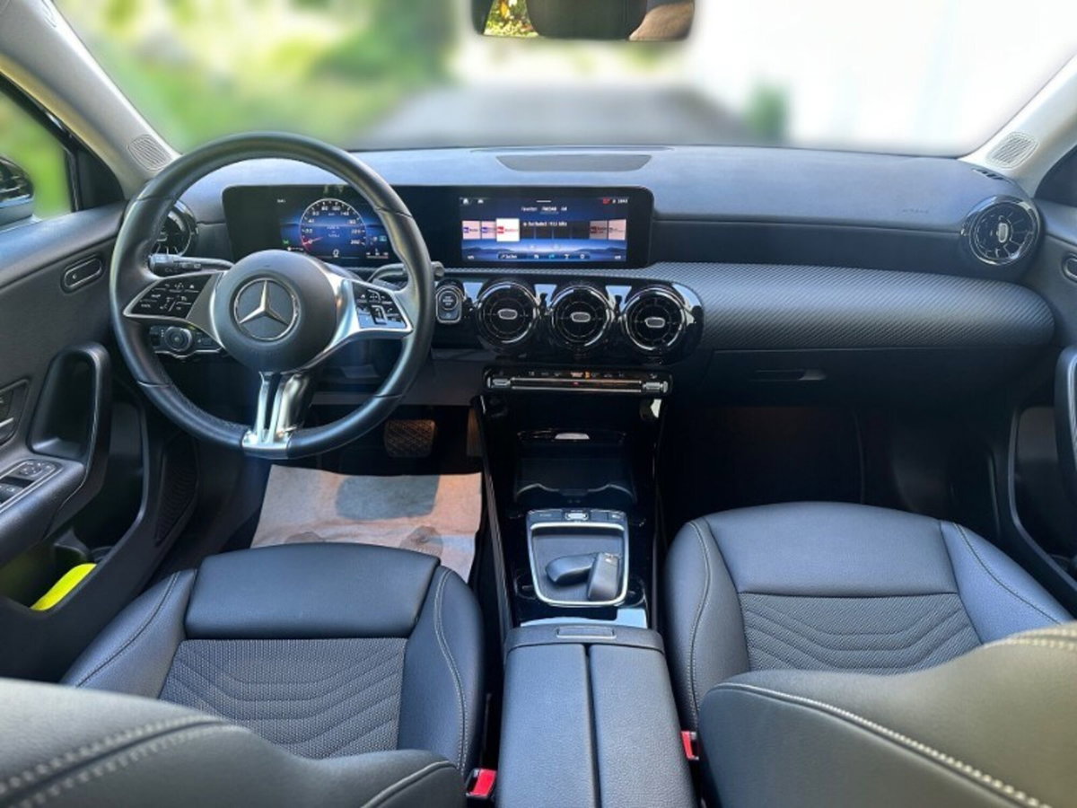 Mercedes-Benz Classe A Sedan 200 d Progressive Advanced Plus auto (10)