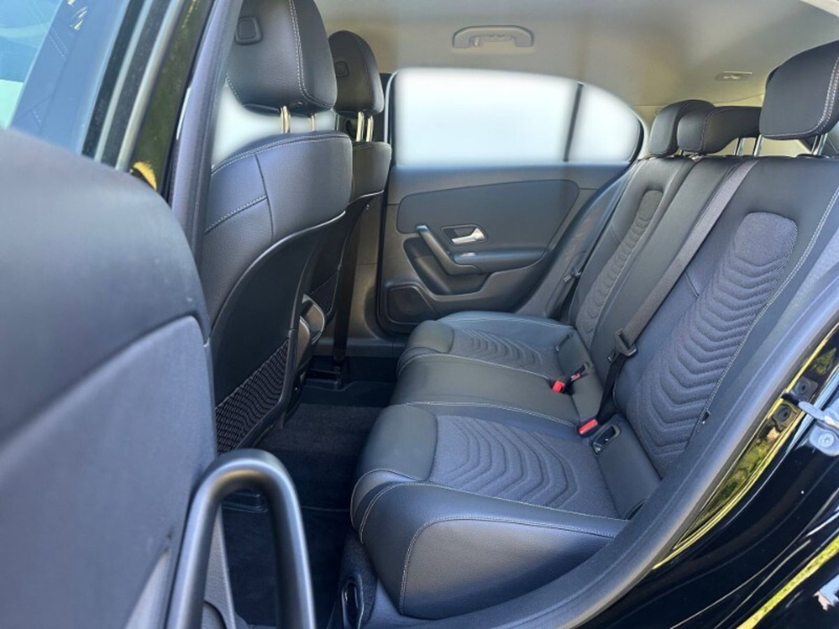 Mercedes-Benz Classe A Sedan 200 d Progressive Advanced Plus auto (11)
