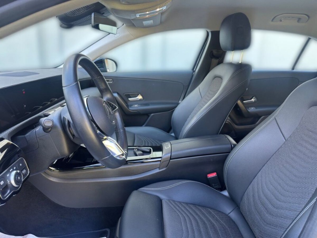 Mercedes-Benz Classe A Sedan 200 d Progressive Advanced Plus auto (7)