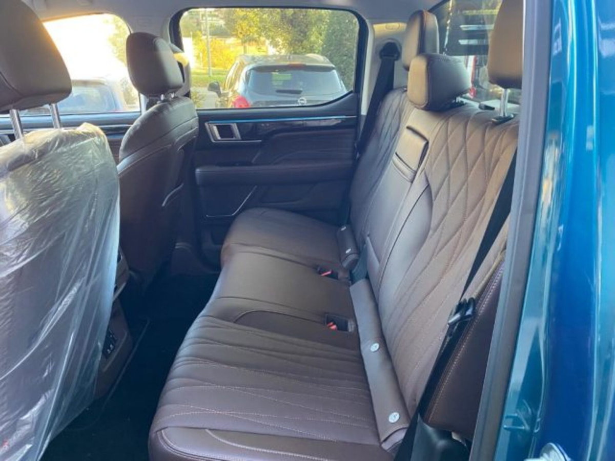 Foton Tunland Tunland V9 2.0 vgt turbo 48V Ultra 8at (14)