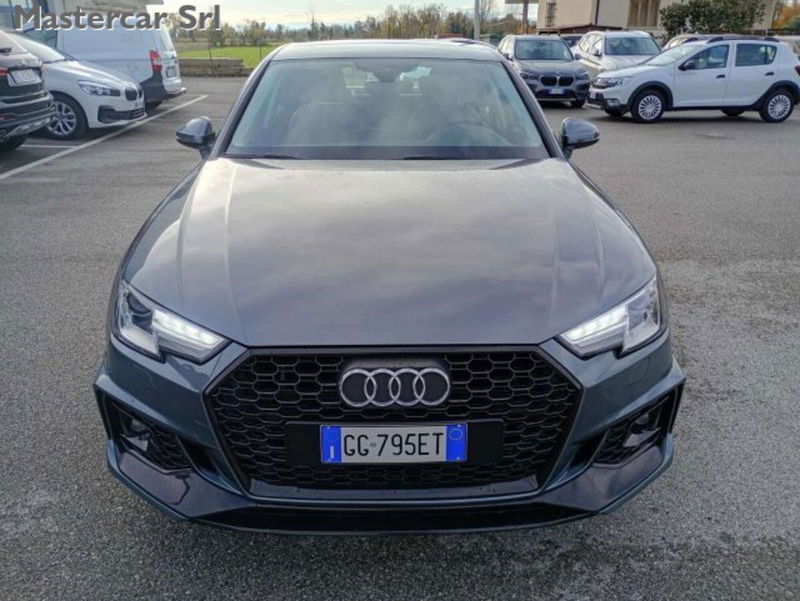 Audi A4 2.0 TDI 150 CV quattro Sport