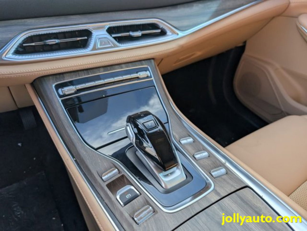 Dfsk E5  1.5 phev Luxury auto e-cvt (5)