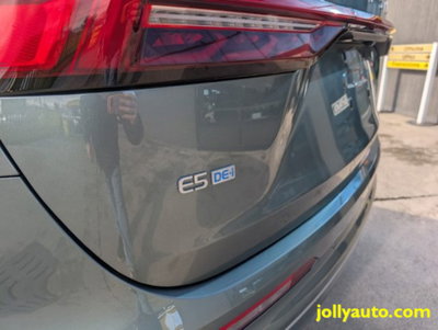 Dfsk E5  1.5 phev Luxury auto e-cvt (12)