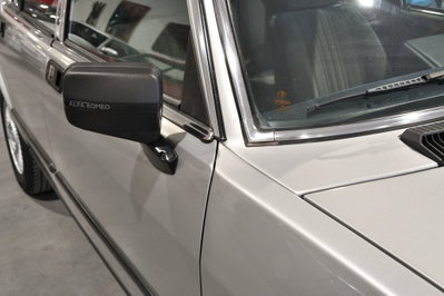 Alfa Romeo Alfetta 2.0i CEM (18)