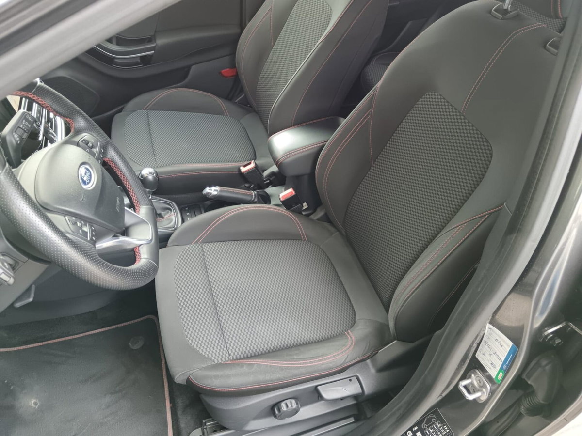 Ford Puma 1.0 EcoBoost Hybrid 125 CV S&S ST-Line X Design (10)