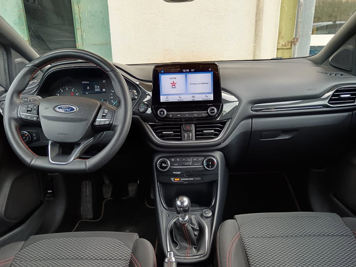 Ford Puma 1.0 EcoBoost Hybrid 125 CV S&S ST-Line X Design (12)
