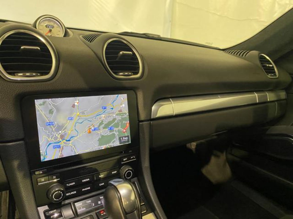 Porsche 718 Cayman  Cayman 2.5 GTS (18)