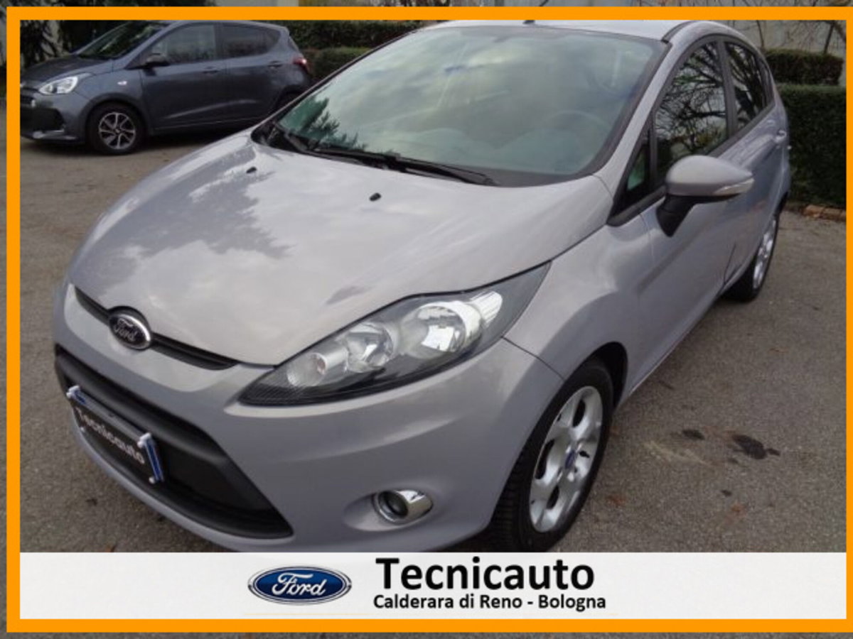 Ford Fiesta Ikon 1.4 5 porte Bz.- GPL (2)