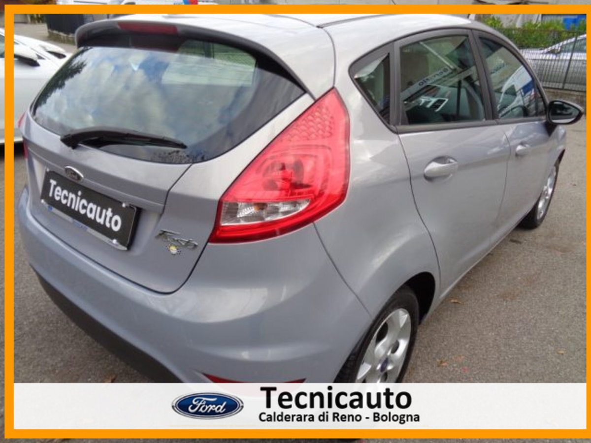Ford Fiesta Ikon 1.4 5 porte Bz.- GPL (7)
