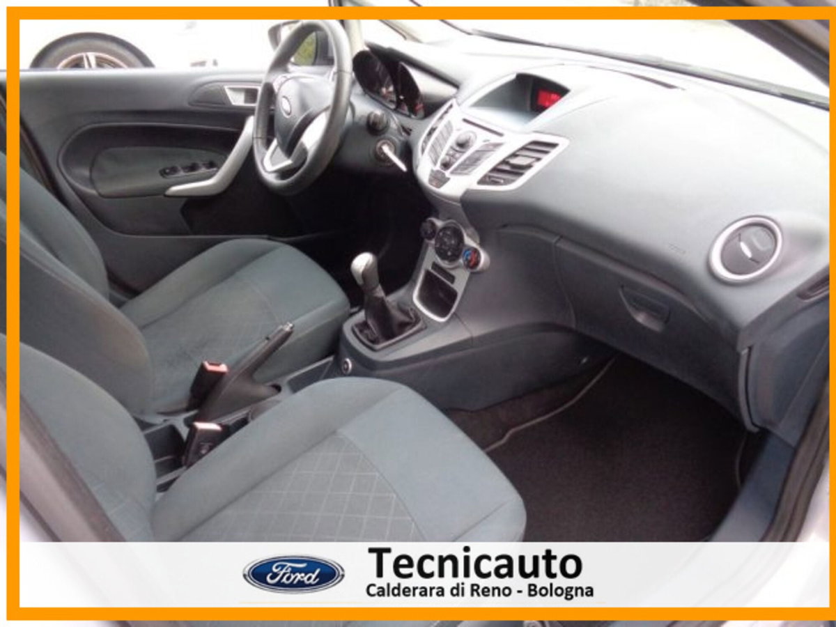 Ford Fiesta Ikon 1.4 5 porte Bz.- GPL (9)